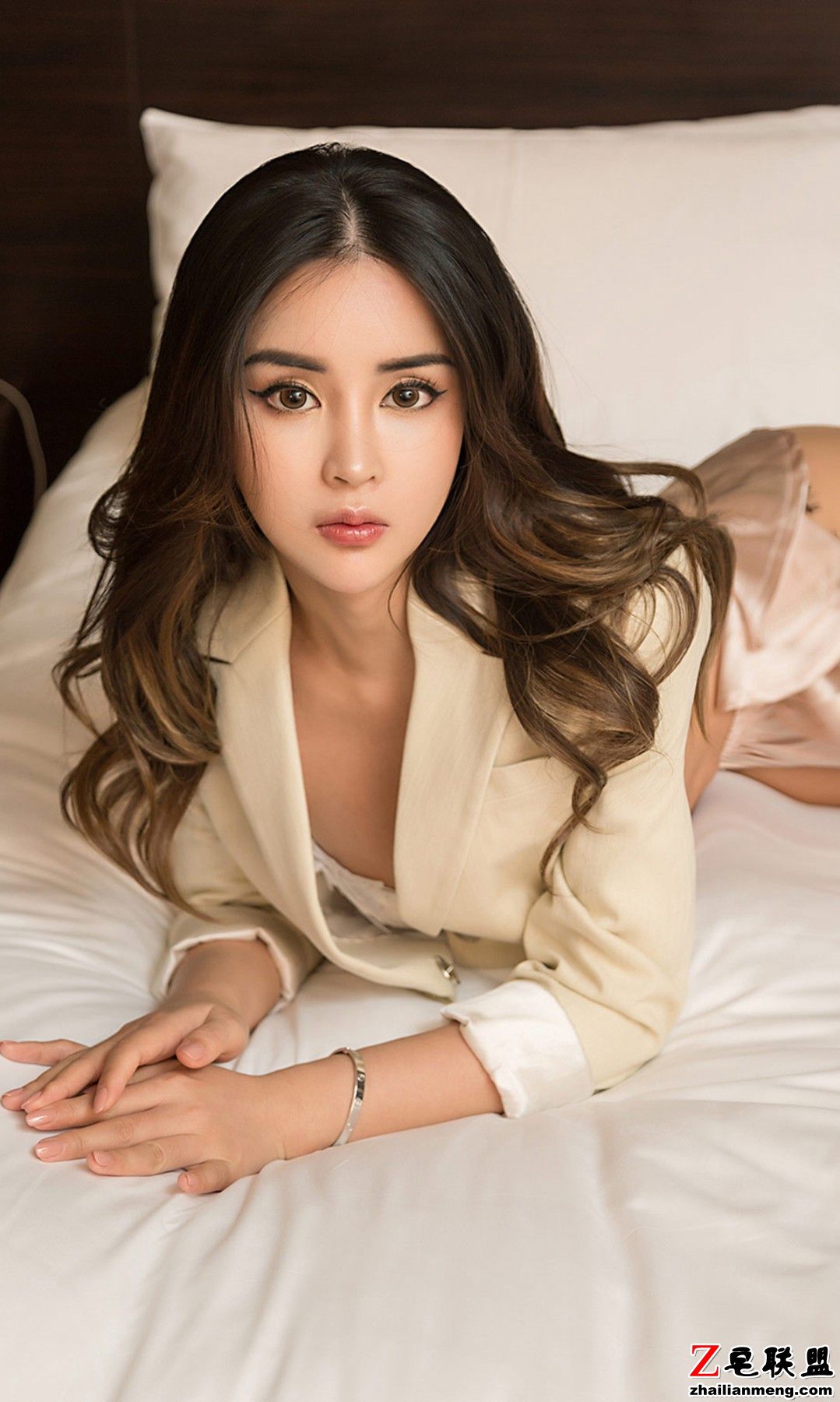 [LUgirls] No.1478 梦蔷薇 [35P37M]_0005