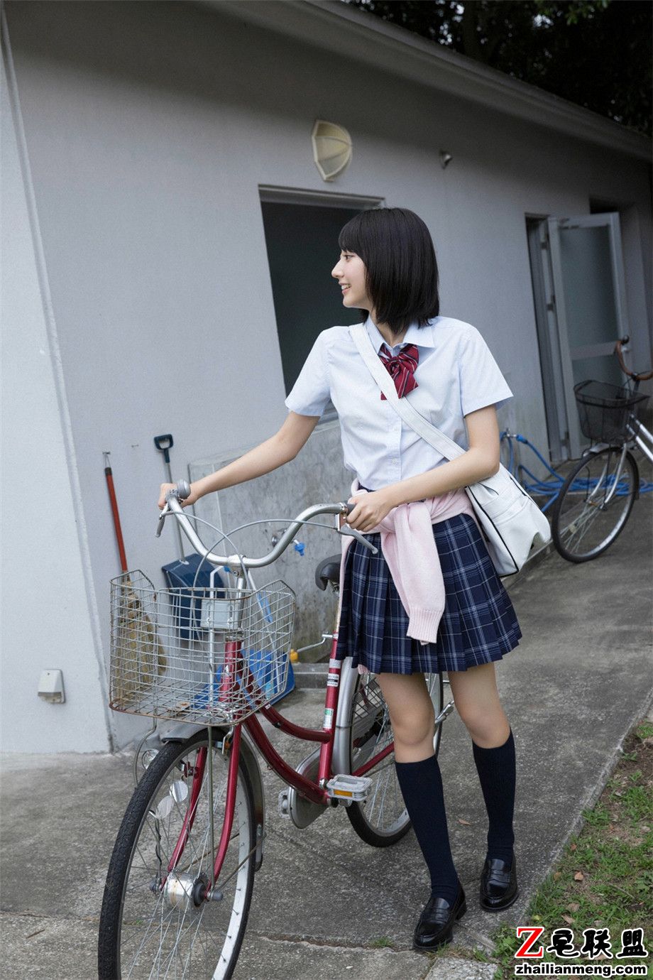 <a href=/e/tags/?tagname=%E6%9E%81%E5%93%81 target=_blank class=infotextkey>极品</a>日本<a href=/e/tags/?tagname=%E7%BE%8E%E5%A5%B3 target=_blank class=infotextkey>美女</a>武田玲奈制服学生妹高清<a href=/e/tags/?tagname=%E5%86%99%E7%9C%9F target=_blank class=infotextkey>写真</a>图片第1张