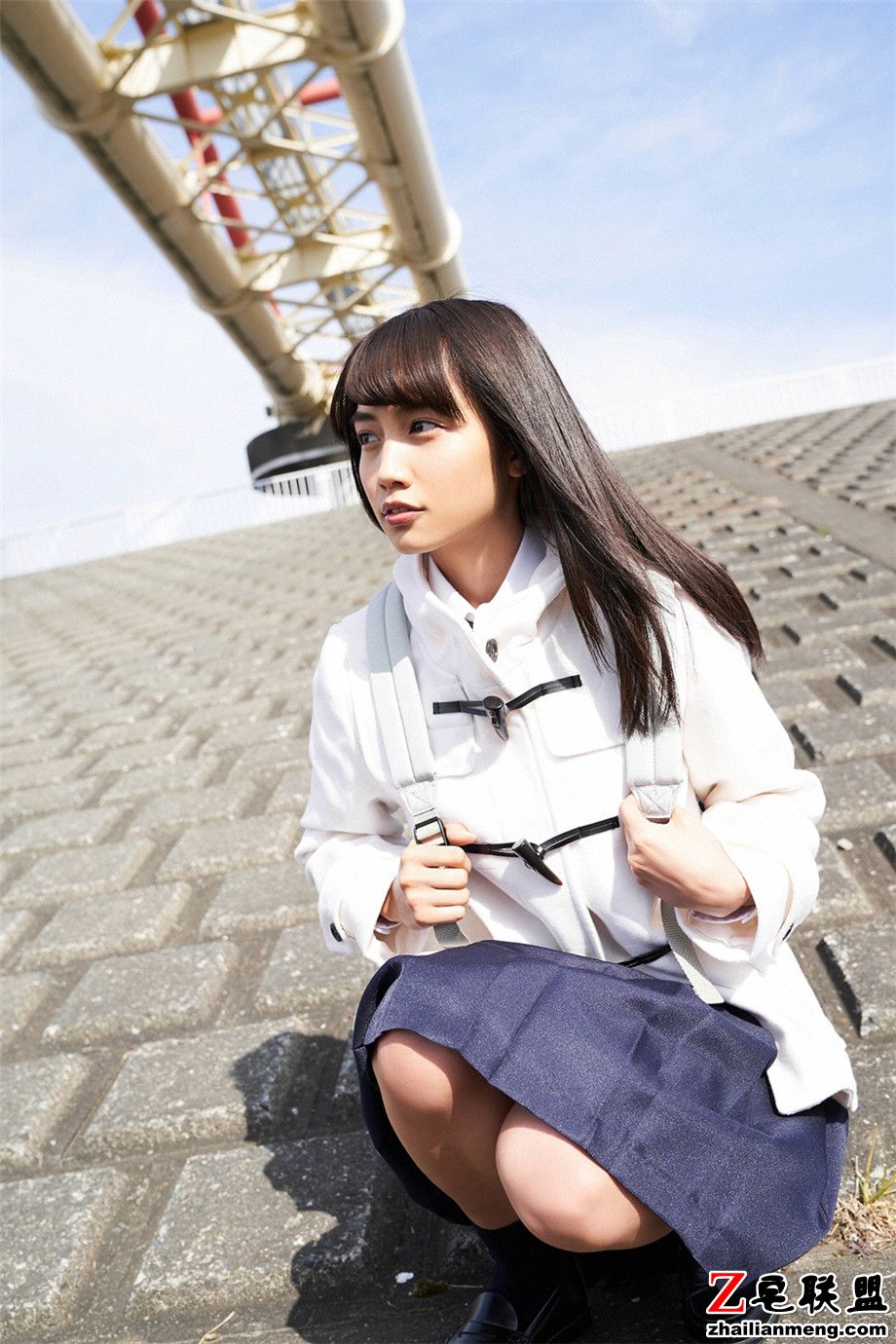 00后可爱日本萝莉小<a href=/e/tags/?tagname=%E7%BE%8E%E5%A5%B3 target=_blank class=infotextkey>美女</a>黒木光制服<a href=/e/tags/?tagname=%E5%86%99%E7%9C%9F target=_blank class=infotextkey>写真</a>图片第1张