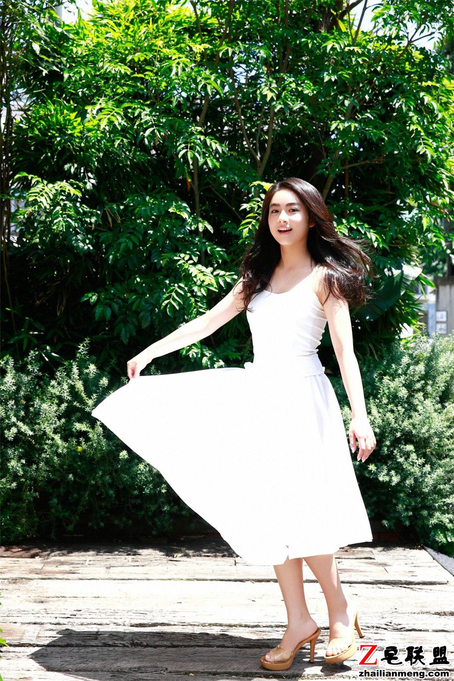 98年极品日本美女平祐奈图片第4张