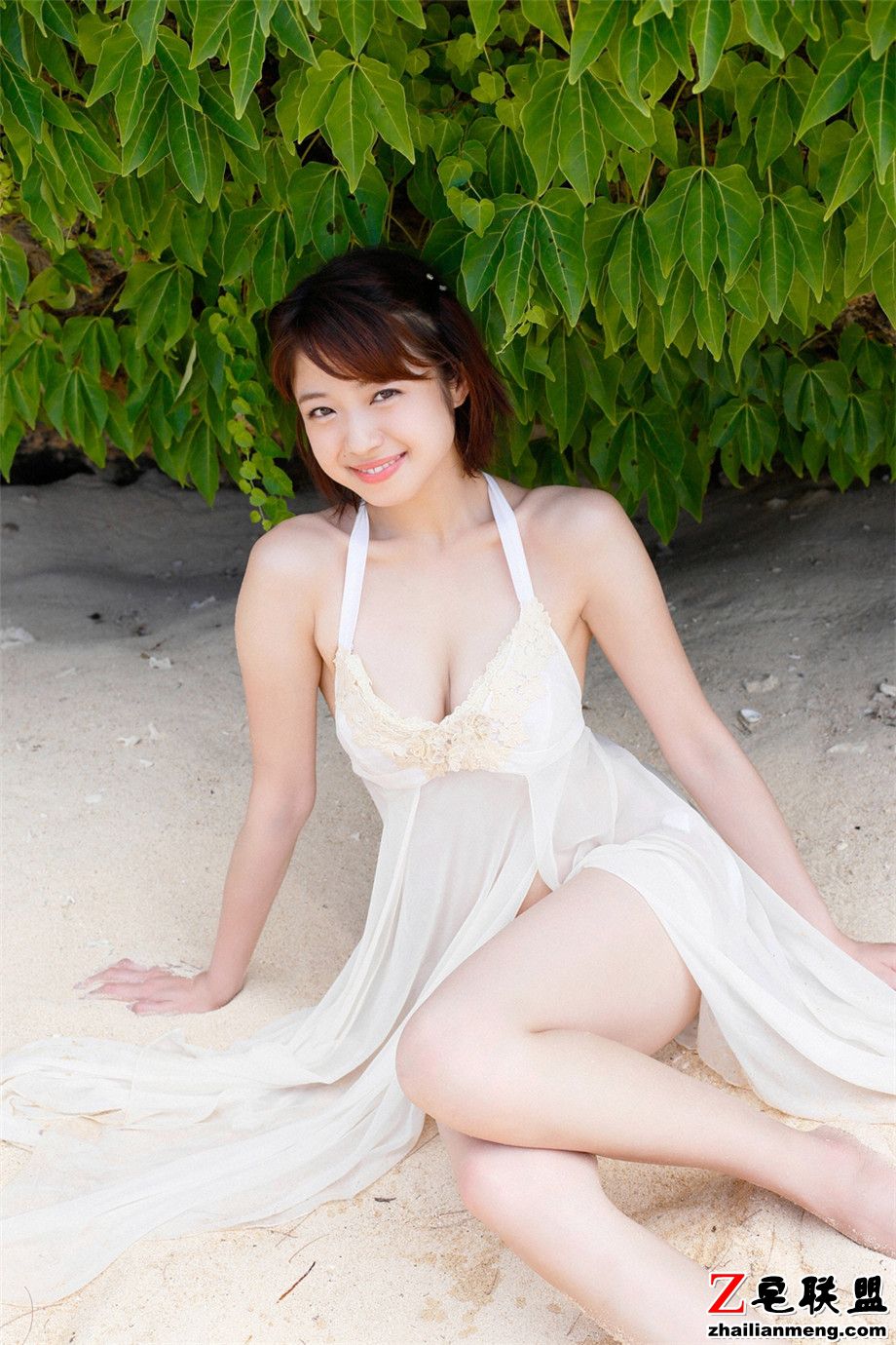性感日本美乳美女中村静香写真图片第4张