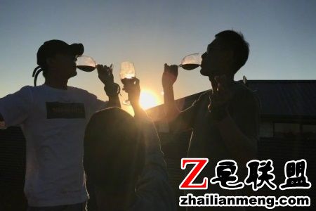 1568625856829193.jpg 看很黄很黄的细节小说