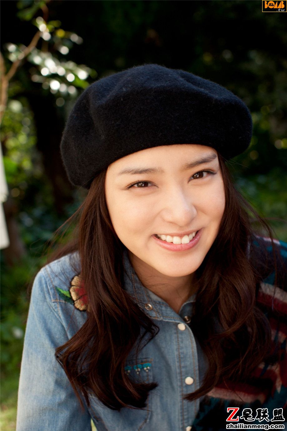 时尚<a href=/e/tags/?tagname=%E6%B8%85%E7%BA%AF target=_blank class=infotextkey>清纯</a>的日本<a href=/e/tags/?tagname=%E7%BE%8E%E5%A5%B3 target=_blank class=infotextkey>美女</a>武井咲的作品外拍<a href=/e/tags/?tagname=%E5%86%99%E7%9C%9F target=_blank class=infotextkey>写真</a>图片第1张