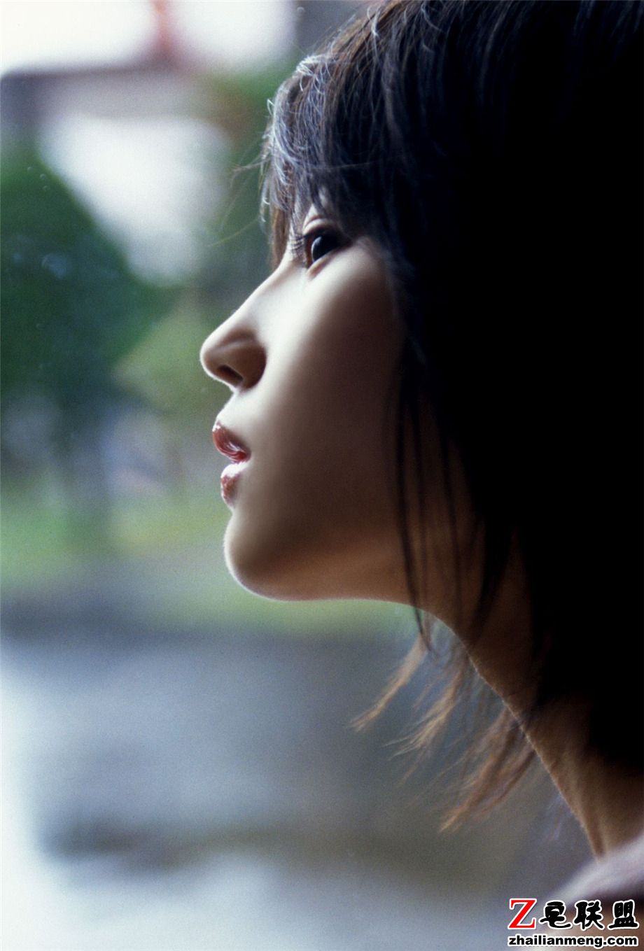 可爱短发日本美女堀北真希素颜摄影写真照片第5张