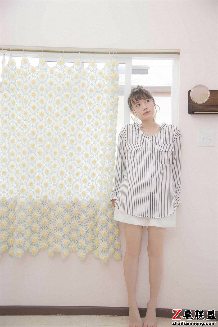 90后可爱<a href=/e/tags/?tagname=%E6%97%A5%E6%9C%AC%E7%BE%8E%E5%A5%B3 target=_blank class=infotextkey>日本美女</a>尾崎由香写真集第2张