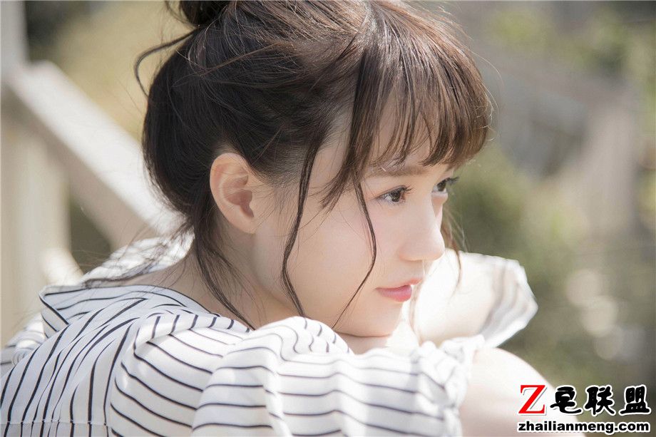 90后可爱日本<a href=/e/tags/?tagname=%E7%BE%8E%E5%A5%B3 target=_blank class=infotextkey>美女</a>尾崎由香<a href=/e/tags/?tagname=%E5%86%99%E7%9C%9F target=_blank class=infotextkey>写真</a>集第1张