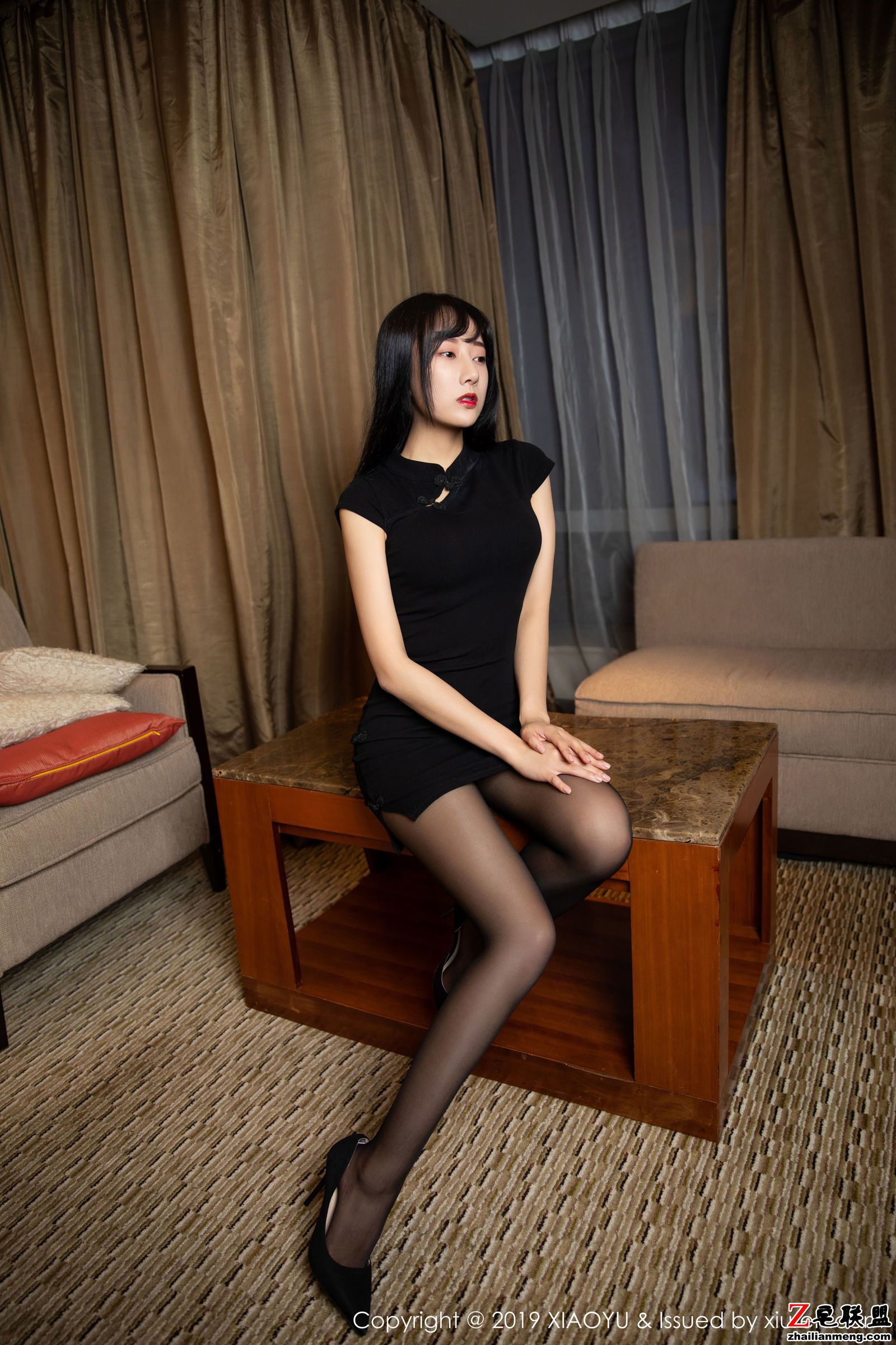 [<a href=/e/tags/?tagname=%5BXIAOYU%5D target=_blank class=infotextkey>XIAOYU</a>语画界] Vol.145 <a href=/e/tags/?tagname=%E6%A8%A1%E7%89%B9 target=_blank class=infotextkey>模特</a>@何嘉颖<a href=/e/tags/?tagname=%E4%B8%9D%E8%A2%9C target=_blank class=infotextkey>丝袜</a><a href=/e/tags/?tagname=%E7%BE%8E%E8%85%BF target=_blank class=infotextkey>美腿</a><a href=/e/tags/?tagname=%E5%86%99%E7%9C%9F target=_blank class=infotextkey>写真</a>第1张