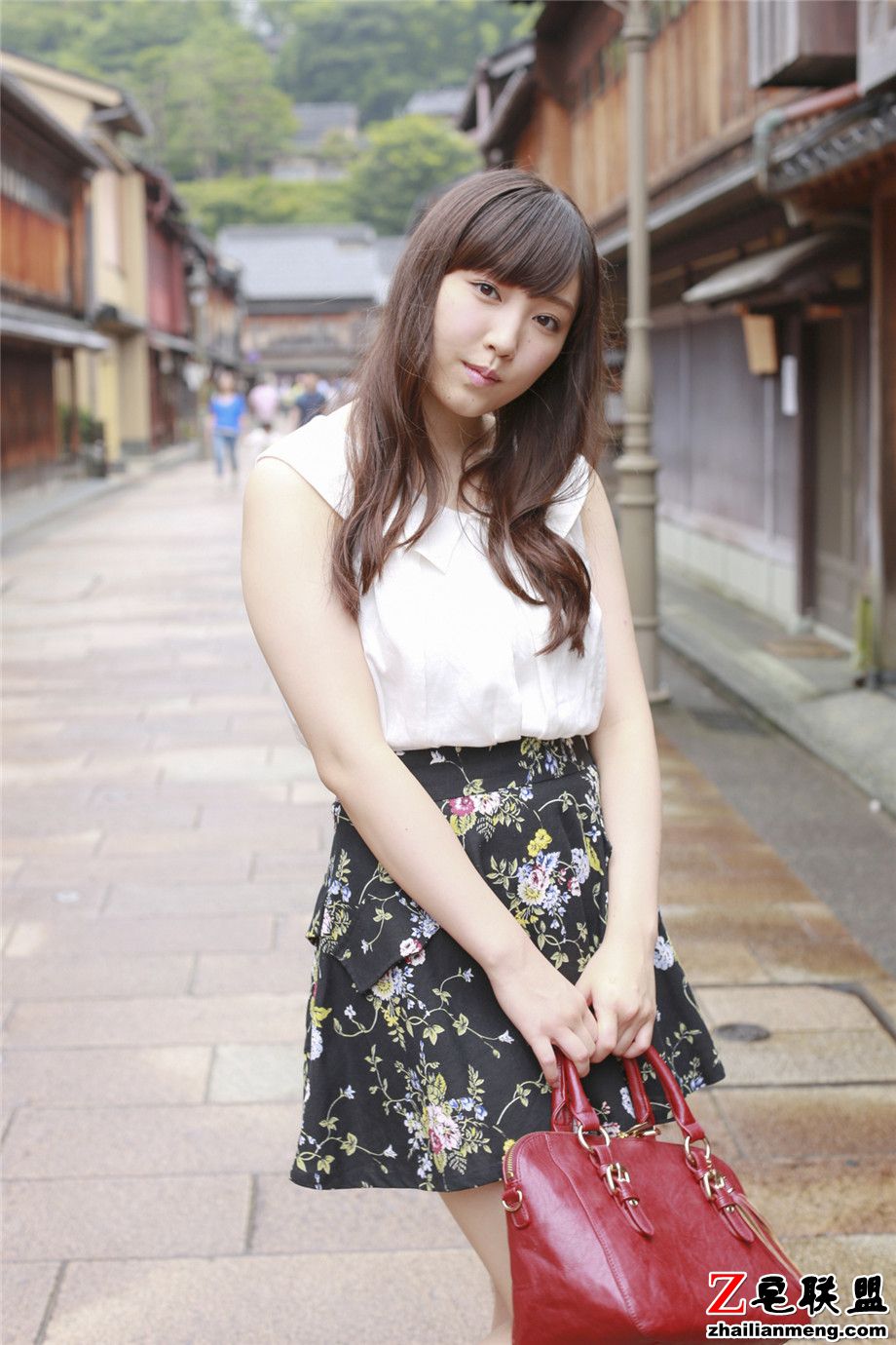 有气质的<a href=/e/tags/?tagname=%E6%97%A5%E6%9C%AC%E7%BE%8E%E5%A5%B3 target=_blank class=infotextkey>日本美女</a>谱久村圣高清图片诱惑<a href=/e/tags/?tagname=%E5%86%99%E7%9C%9F%E5%9B%BE%E7%89%87 target=_blank class=infotextkey>写真图片</a>第2张