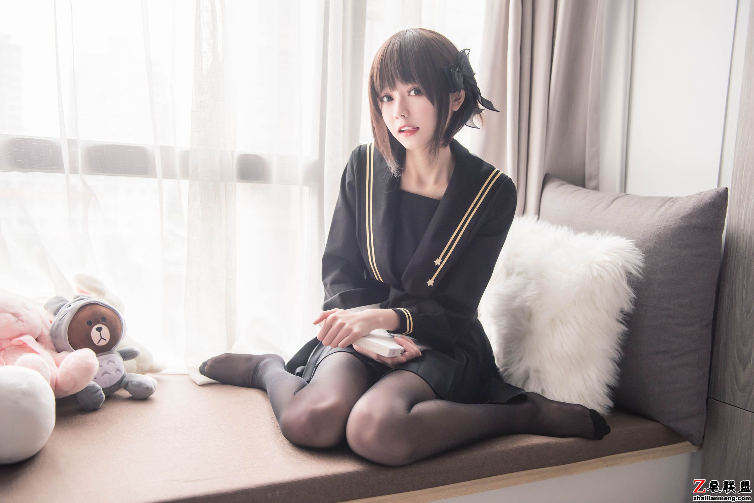 [Coser美女] 小妖精你的负卿 - 窗台制服 写真套图第11张