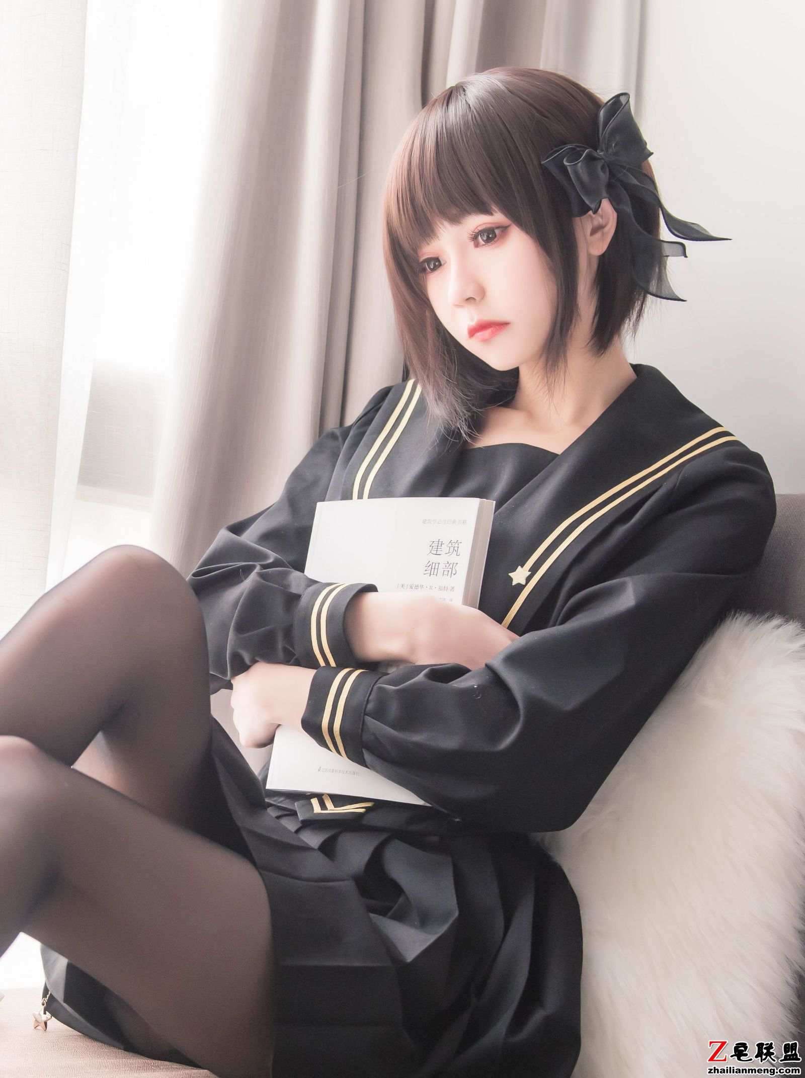 [Coser美女] 小妖精你的负卿 - 窗台制服 写真套图第3张