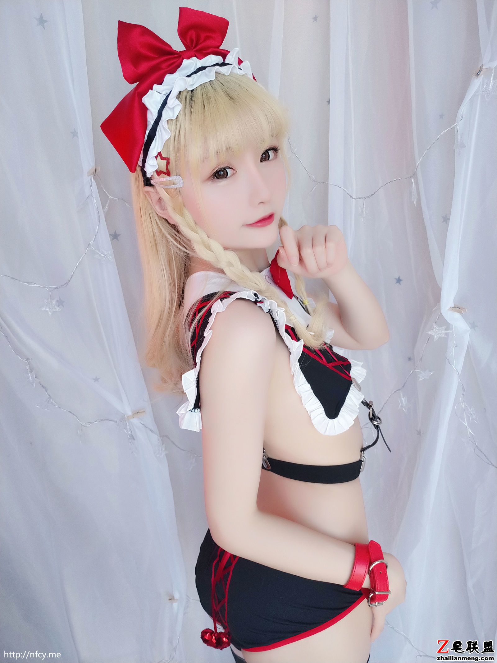 [COSER<a href=/e/tags/?tagname=%E7%BE%8E%E5%A5%B3 target=_blank class=infotextkey>美女</a>] 小姐姐星之迟迟 - 朋克人形包 <a href=/e/tags/?tagname=%E5%86%99%E7%9C%9F target=_blank class=infotextkey>写真</a>套图第1张