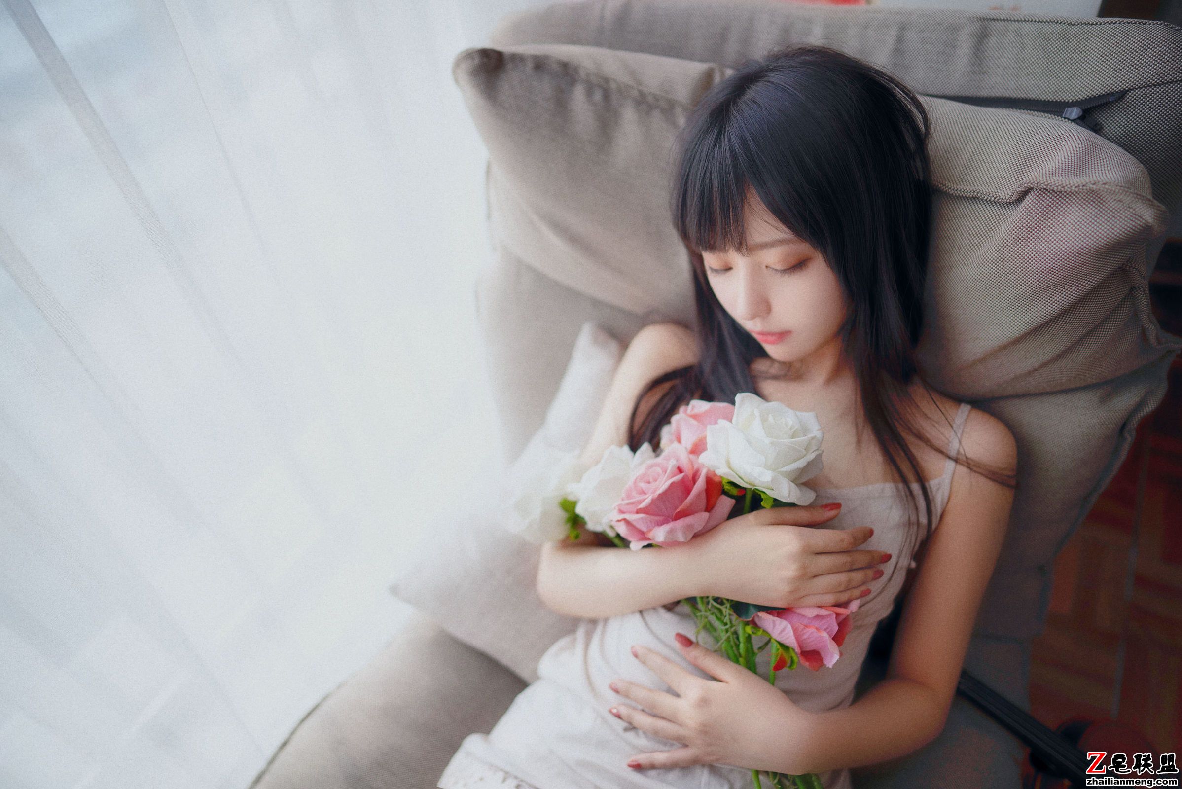 [CosPlay美女] Shika小鹿鹿 - 长发姑娘 <a href=/e/tags/?tagname=%E5%86%99%E7%9C%9F%E5%A5%97%E5%9B%BE target=_blank class=infotextkey>写真套图</a>第2张