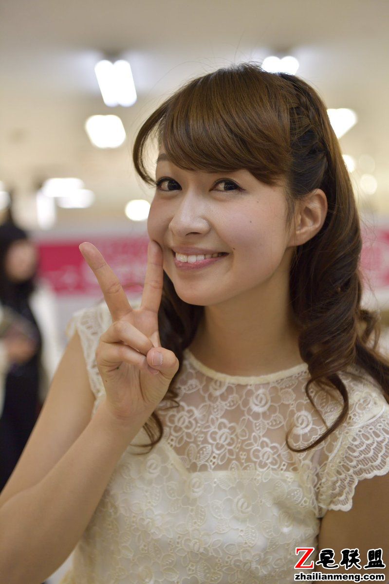 成熟日本少妇<a href=/fuli/meinvtupian/ target=_blank class=infotextkey><a href=/e/tags/?tagname=%E7%BE%8E%E5%A5%B3 target=_blank class=infotextkey>美女</a>图片</a>第1张