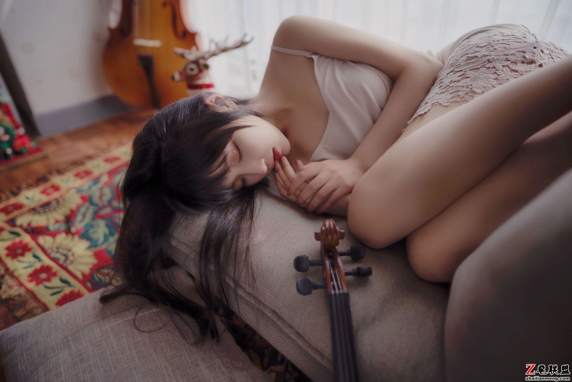 [CosPlay美女] Shika小鹿鹿 - 长发姑娘 写真套图第4张