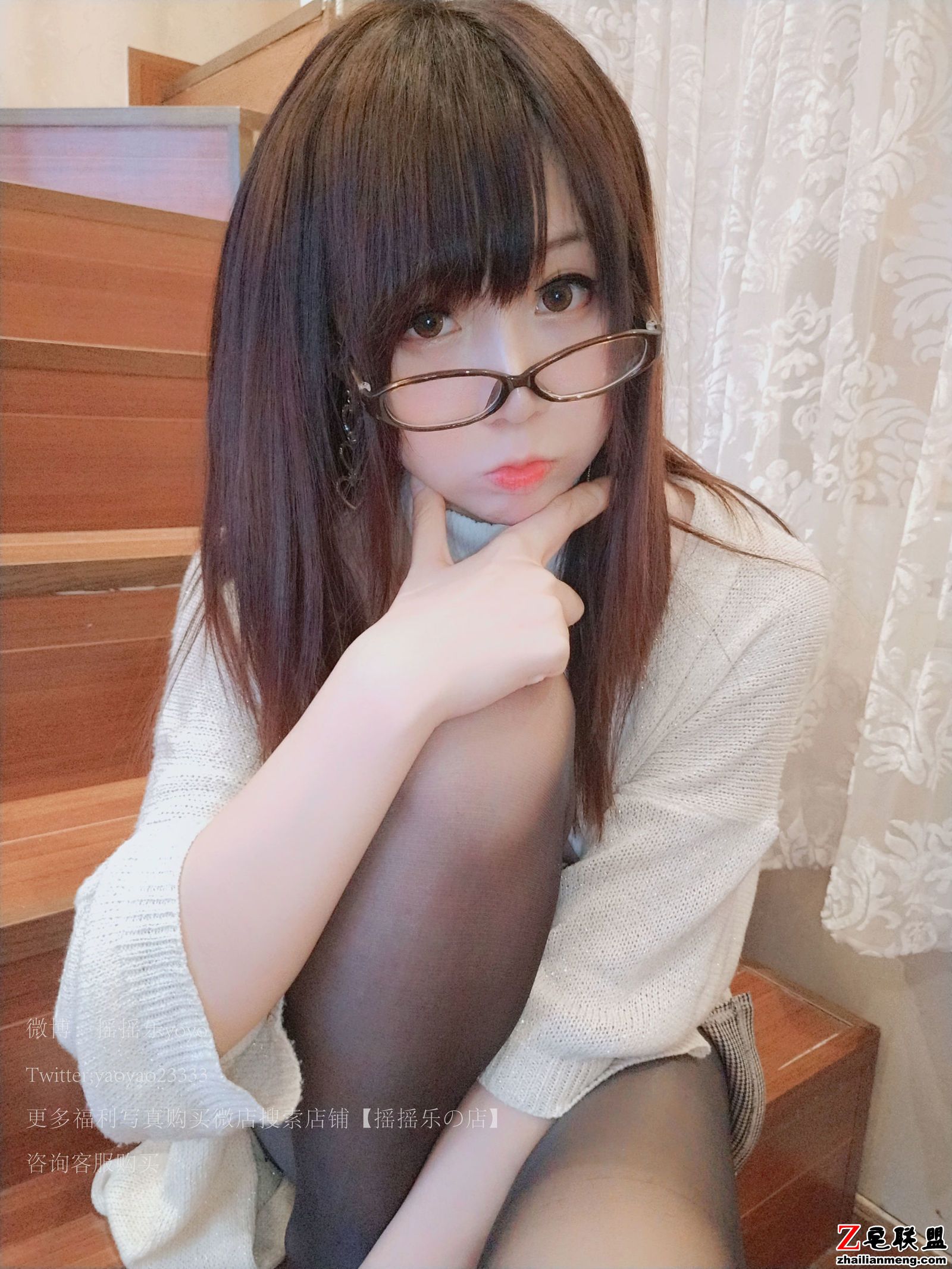 [萌妹子Coser] 摇摇乐yoyo - 御姐向！ <a href=/e/tags/?tagname=%E5%86%99%E7%9C%9F%E5%A5%97%E5%9B%BE target=_blank class=infotextkey>写真套图</a>第2张