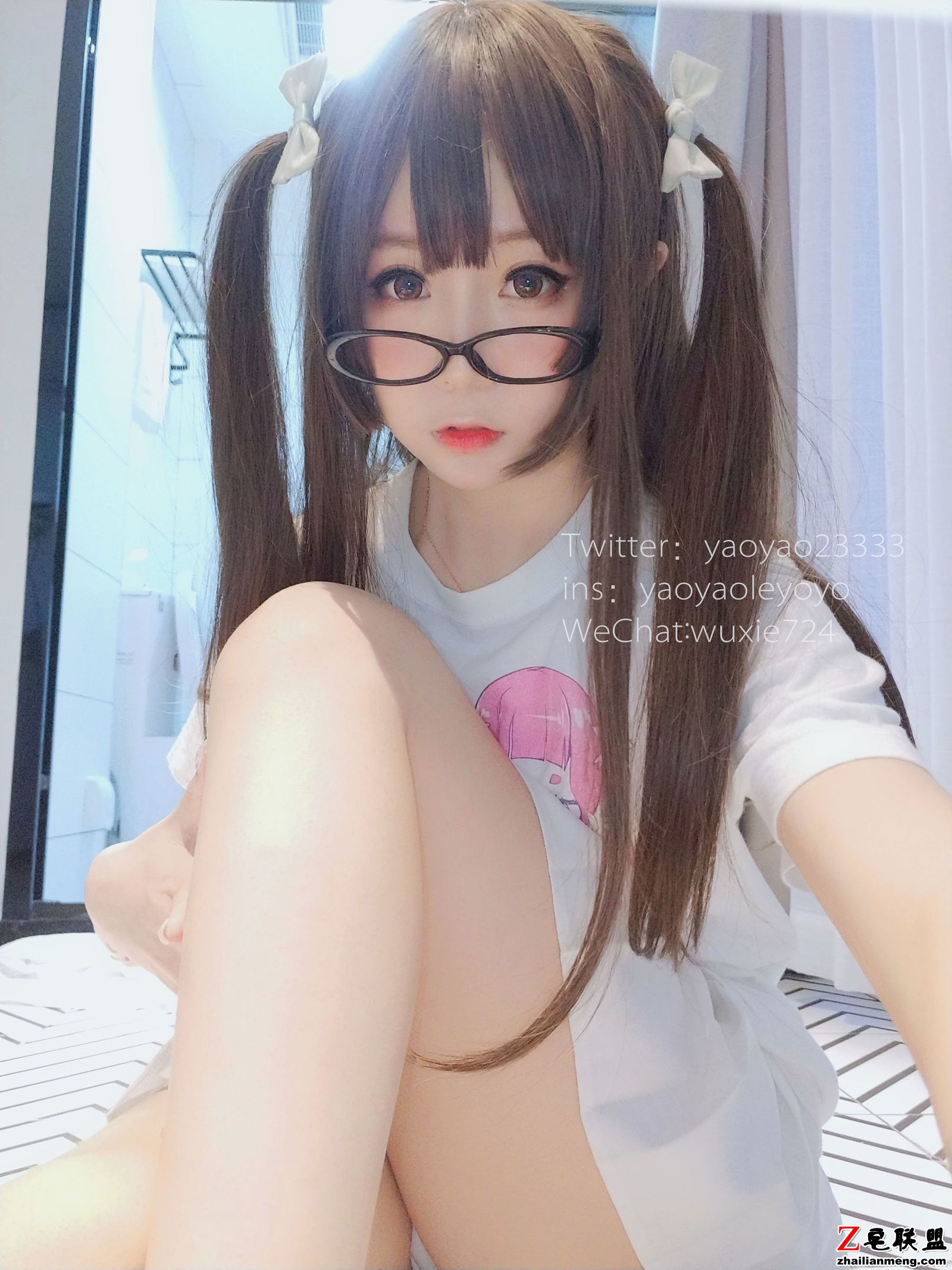 [萌妹子Coser] 摇摇乐yoyo - 浴巾风情 <a href=/e/tags/?tagname=%E5%86%99%E7%9C%9F%E5%A5%97%E5%9B%BE target=_blank class=infotextkey>写真套图</a>第2张