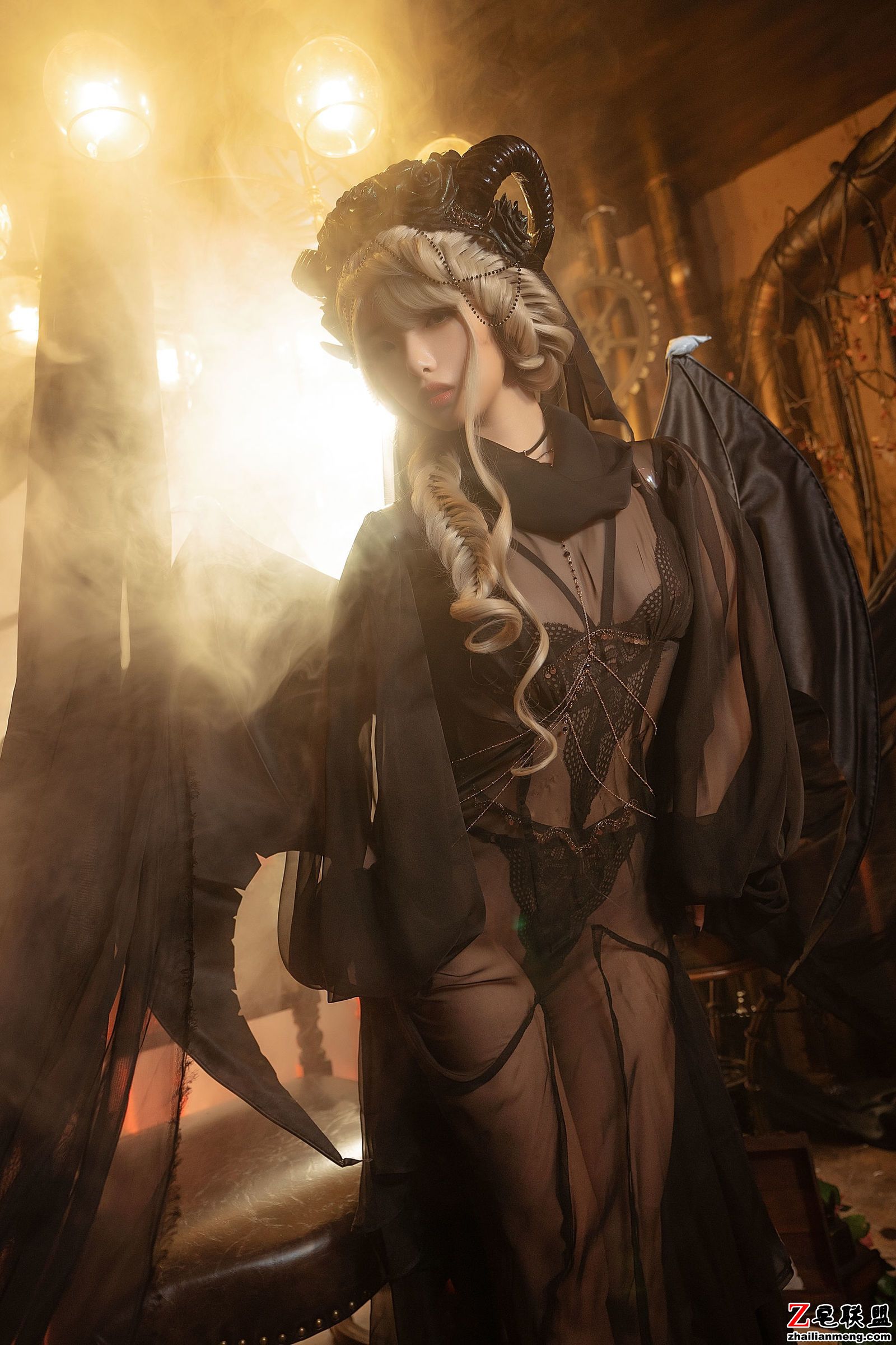 [CosPlay美女] 动漫博主雯妹 - 魅魔 gothic devil 写真套图第7张