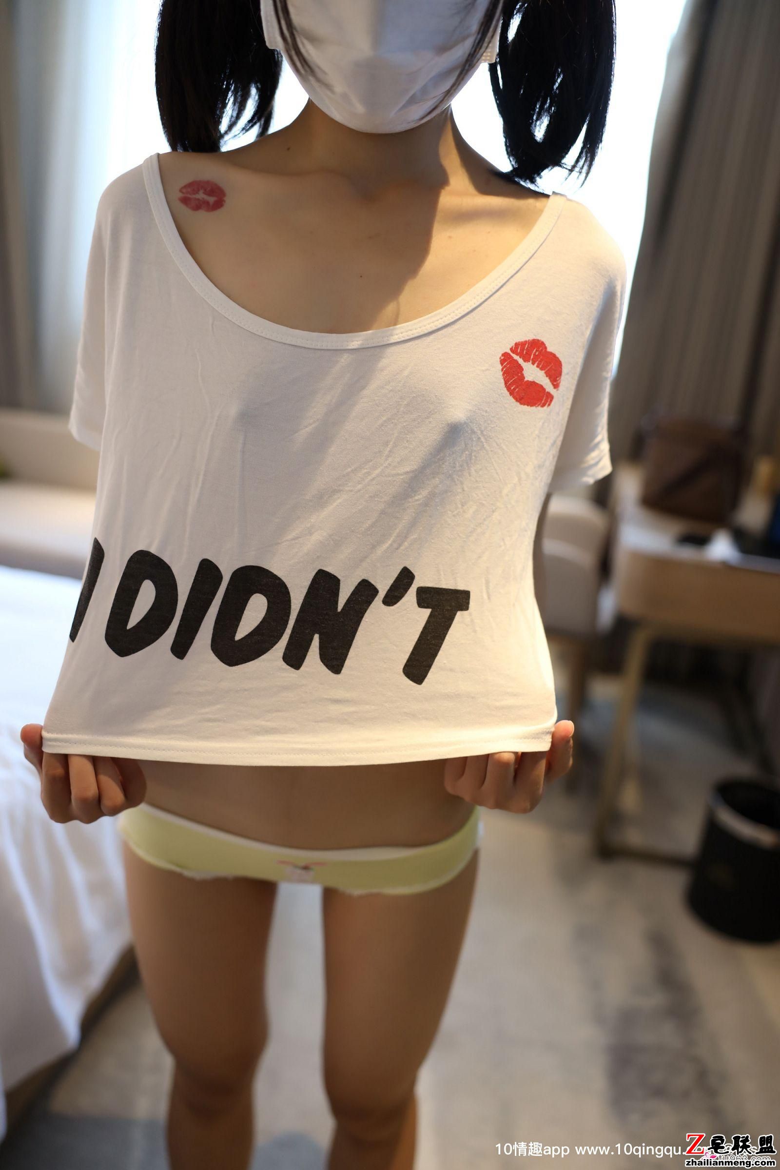 [ROSI美女图片]口罩系列 2019.12.04 NO.1270