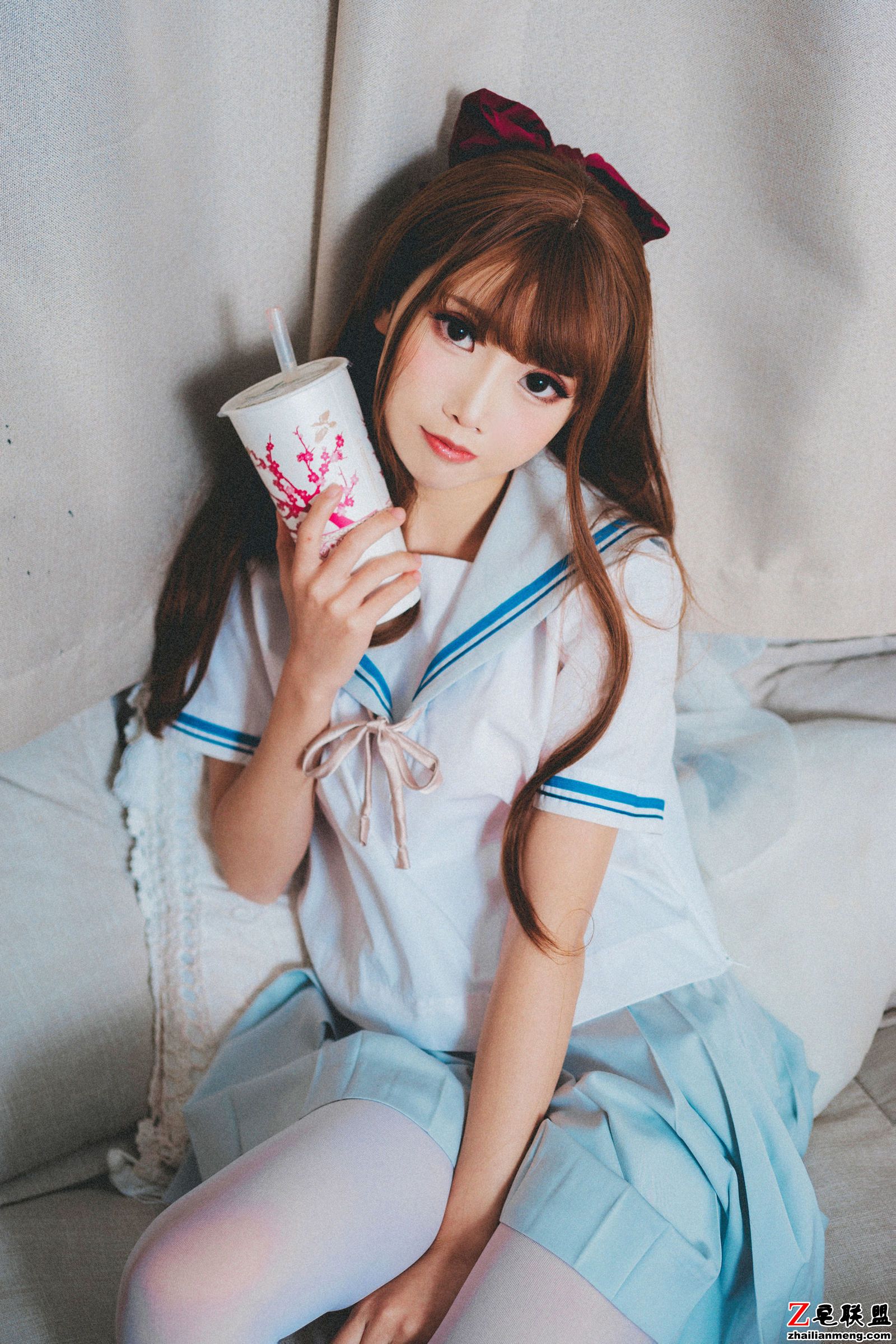 [<a href=/e/tags/?tagname=CosPlay%E7%BE%8E%E5%A5%B3 target=_blank class=infotextkey>CosPlay</a><a href=/e/tags/?tagname=%E7%BE%8E%E5%A5%B3 target=_blank class=infotextkey>美女</a>] 面饼仙儿 - JK秀+阿凡达<a href=/e/tags/?tagname=%E7%A7%81%E6%88%BF target=_blank class=infotextkey>私房</a> <a href=/e/tags/?tagname=%E5%86%99%E7%9C%9F target=_blank class=infotextkey>写真</a>套图第1张