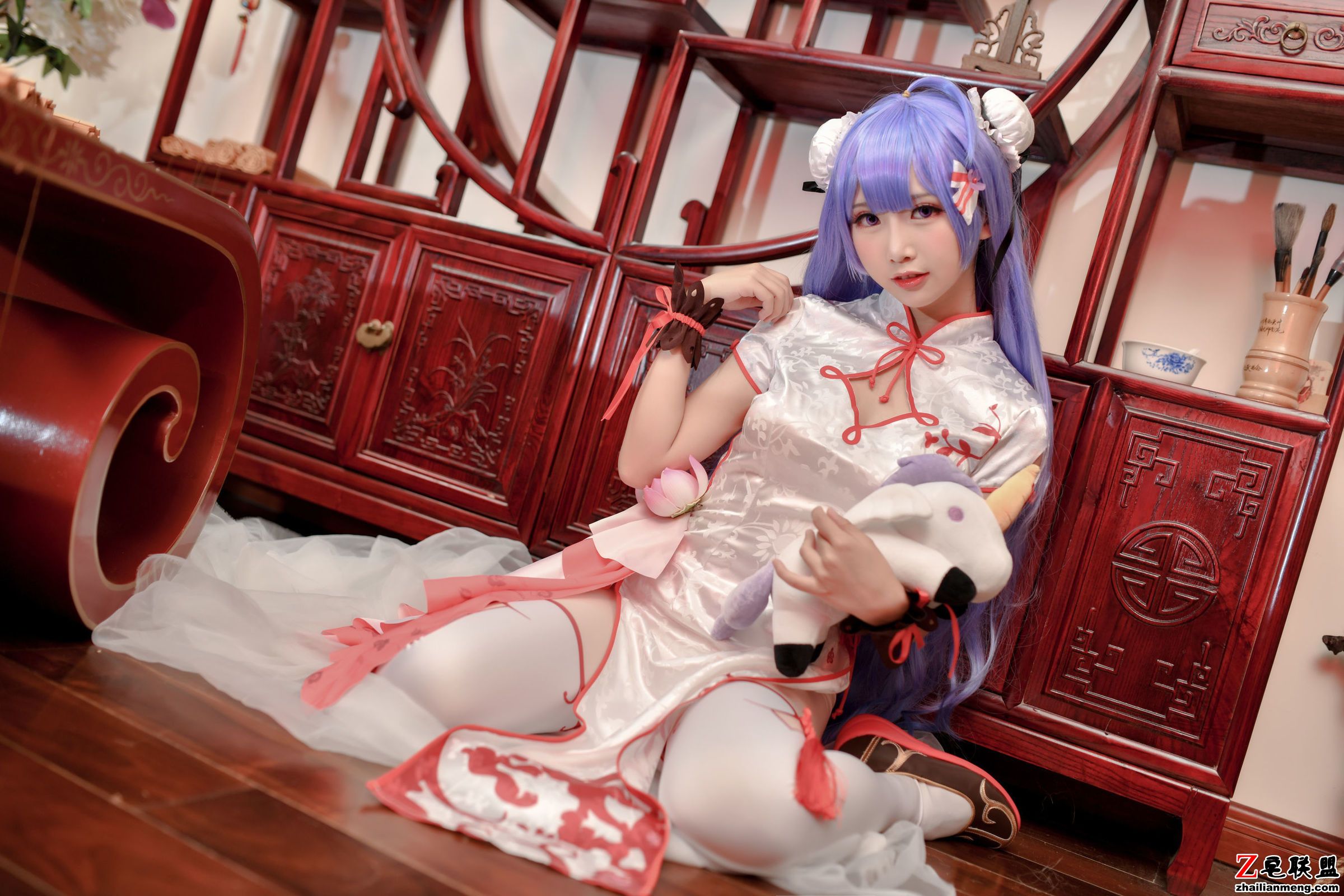 [CosPlay美女] 面饼仙儿 - 旗袍COS 写真套图第11张