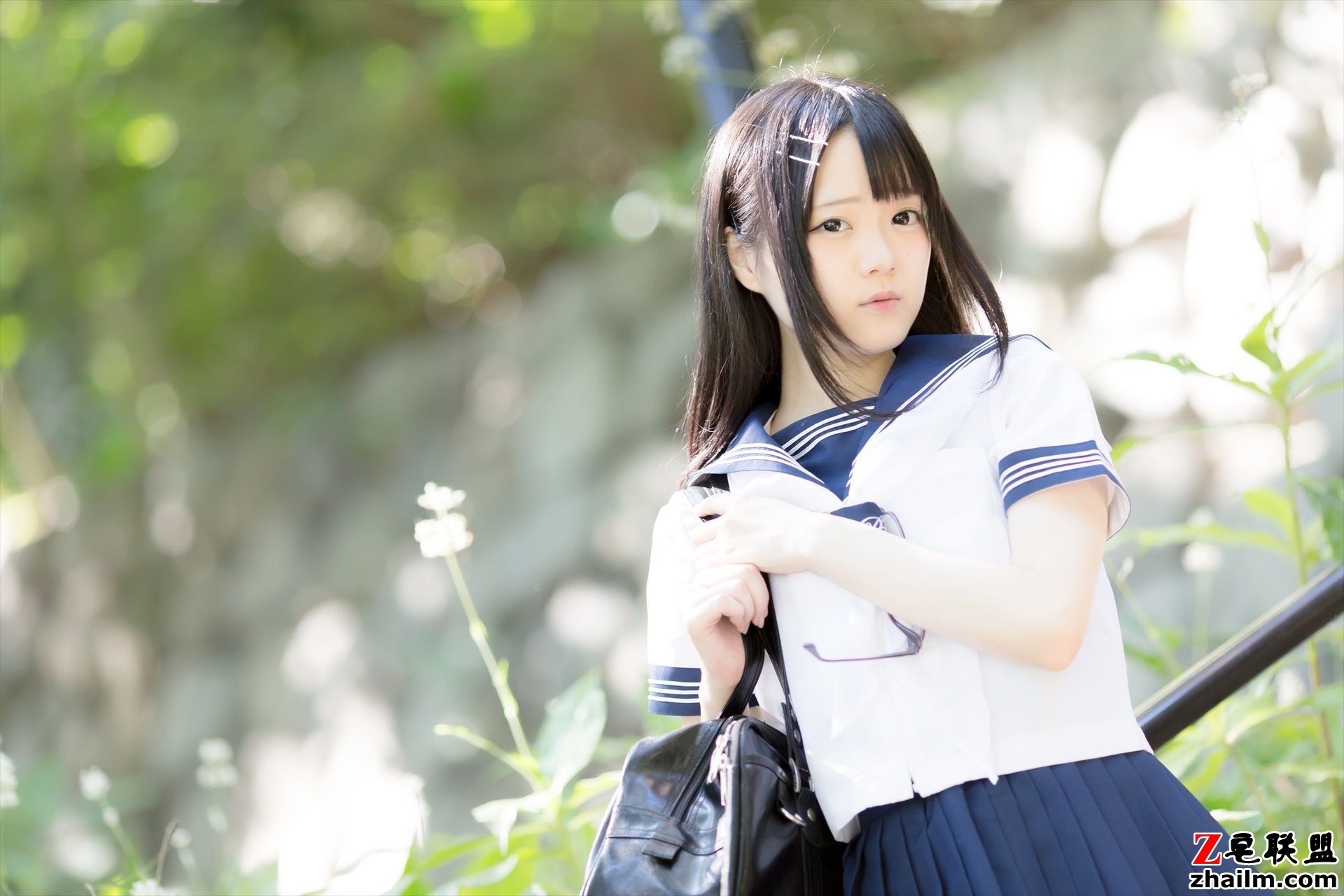 [まきろん。] 君夏 - 君と僕の夏休み 制服第8张