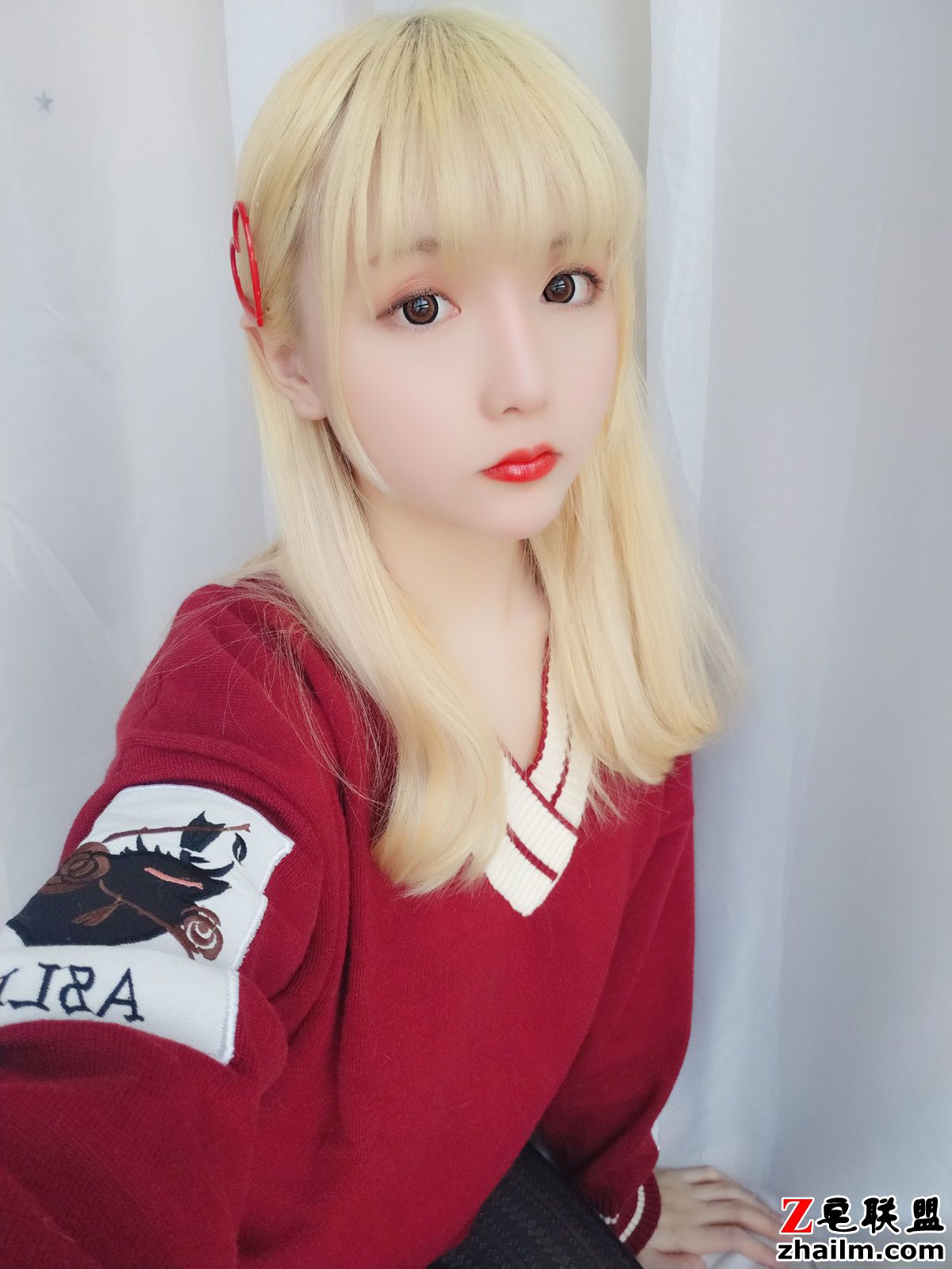 [COSER美女] 小姐姐星之迟迟 - 玫瑰月光包 <a href=/e/tags/?tagname=%E5%86%99%E7%9C%9F%E5%A5%97%E5%9B%BE target=_blank class=infotextkey>写真套图</a>第2张