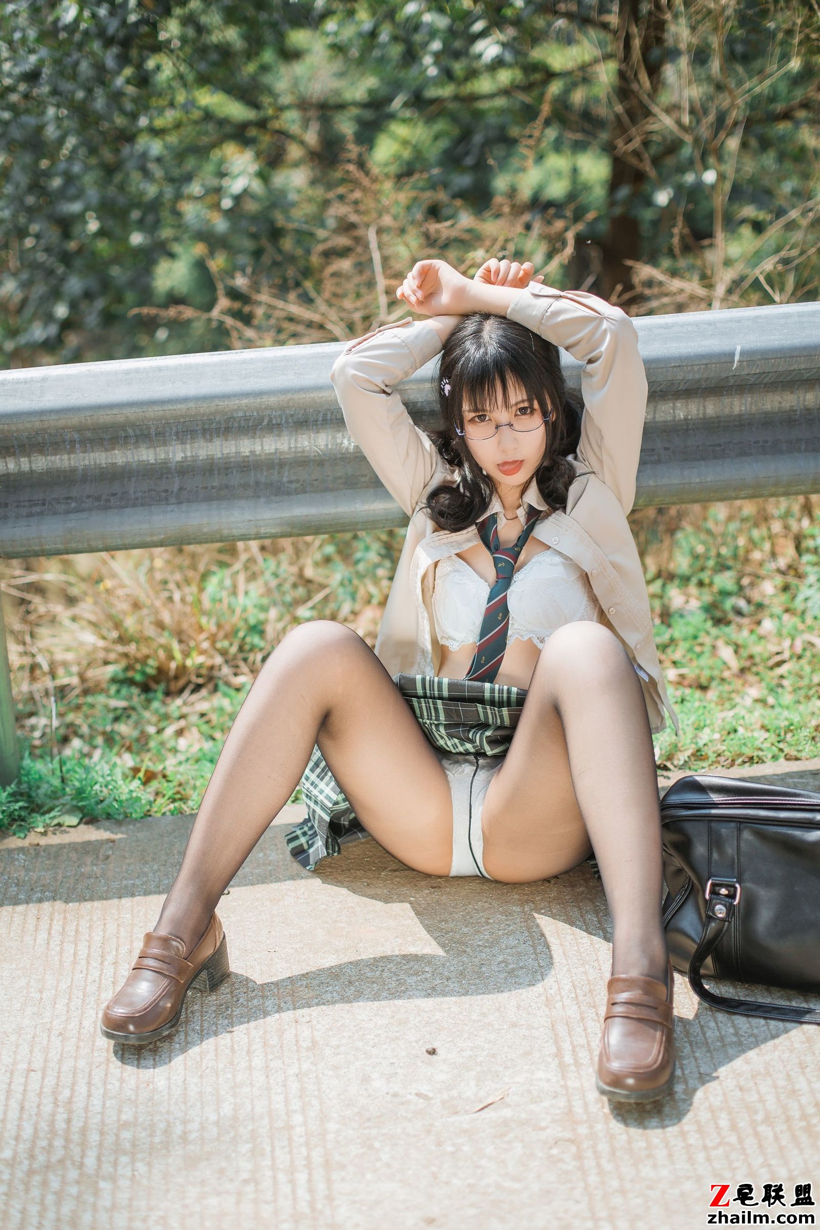 [COSER美女] 逐月su - 乡间小路 写真套图第11张