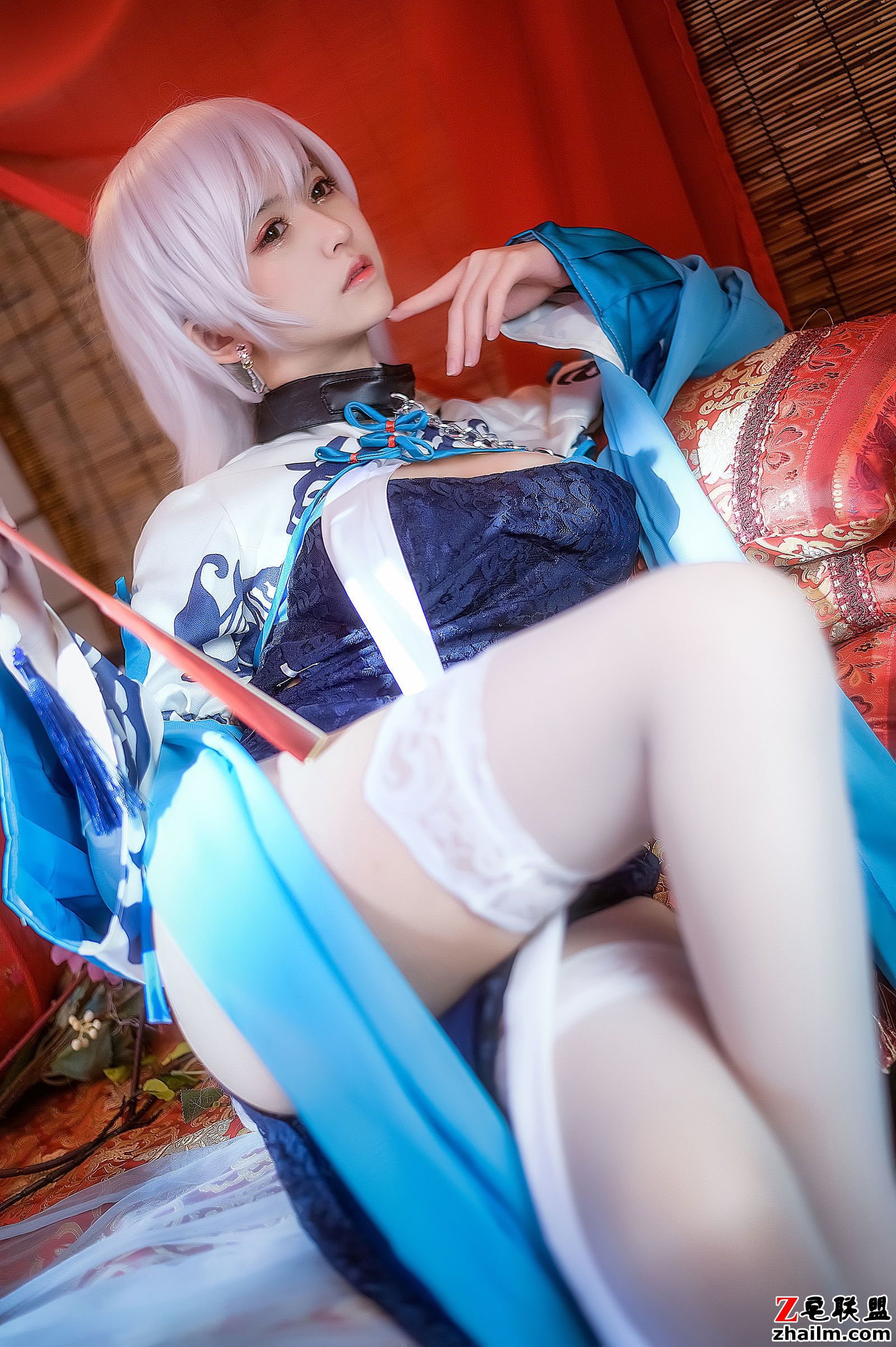 [CosPlay美女] 鳗鱼霏儿 - 碧蓝华裳 贝姐 写真套图第4张