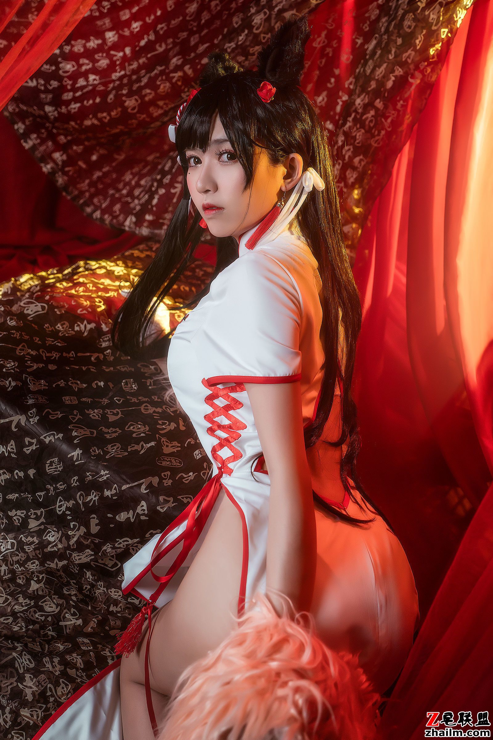 [CosPlay美女] 鳗鱼霏儿 - 碧蓝航线 旗袍 写真套图第4张