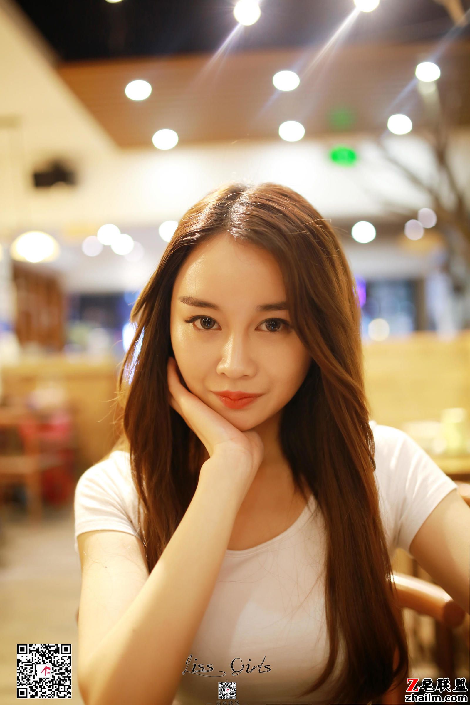 [GIRLISS丽丝映像] - 敏敏《私生活》 写真套图第4张