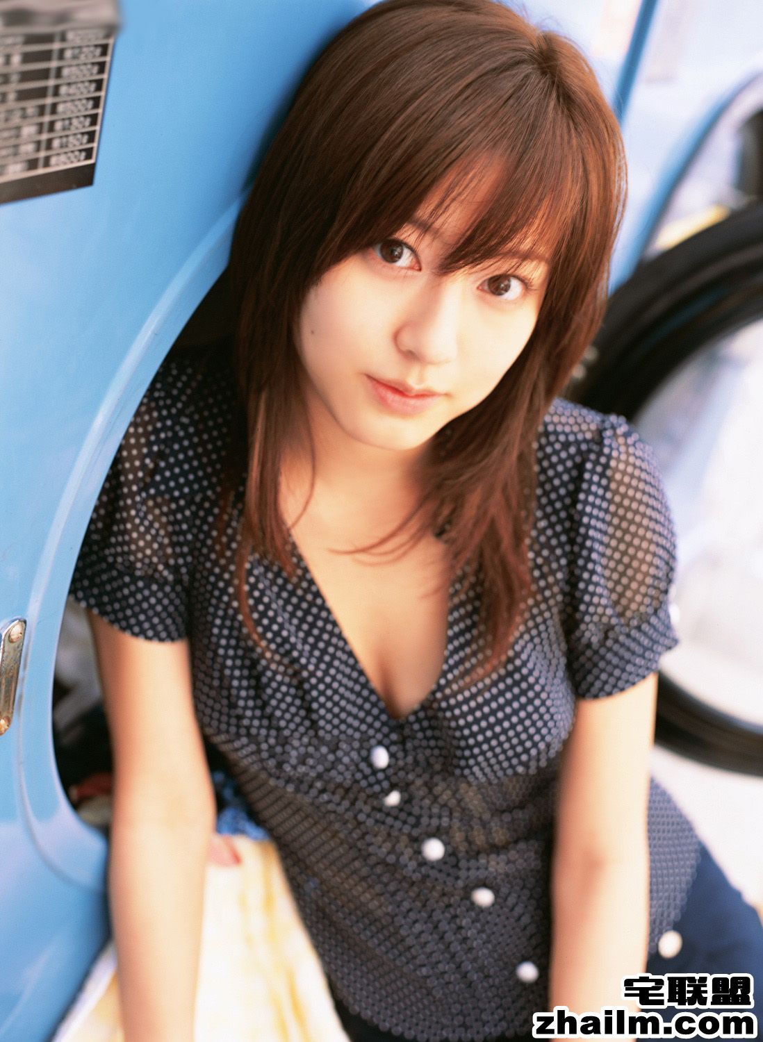 清纯日本美女杉本有美洗衣房高清写真图片第3张