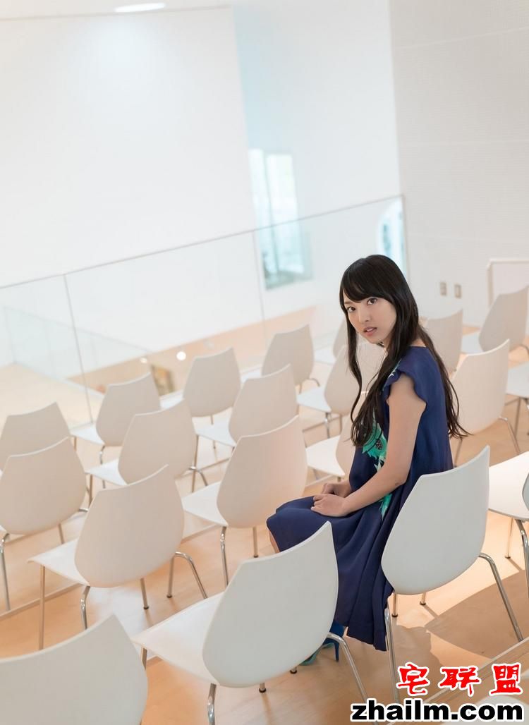 日本御姐<a href=/e/tags/?tagname=%E7%BE%8E%E5%A5%B3 target=_blank class=infotextkey>美女</a>饭洼春菜齐<a href=/e/tags/?tagname=%E6%80%A7%E6%84%9F target=_blank class=infotextkey>性感</a>热裤<a href=/e/tags/?tagname=%E7%A7%81%E6%88%BF target=_blank class=infotextkey>私房</a><a href=/e/tags/?tagname=%E5%86%99%E7%9C%9F target=_blank class=infotextkey>写真</a>图片第1张