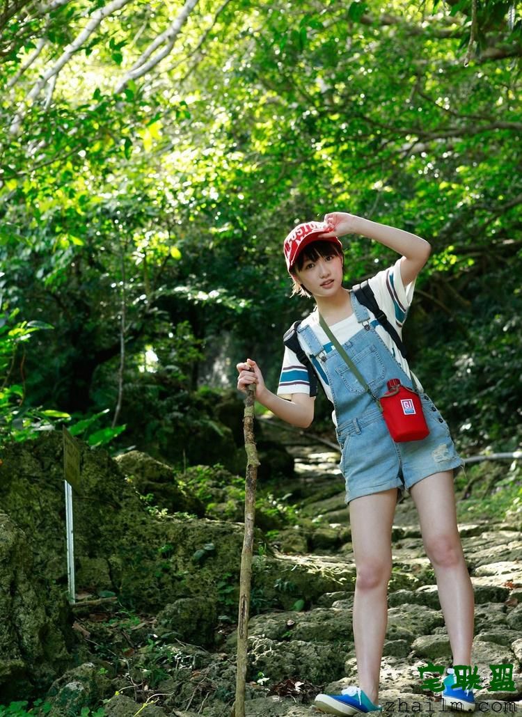 日本短发小<a href=/e/tags/?tagname=%E7%BE%8E%E5%A5%B3 target=_blank class=infotextkey>美女</a>工藤遥户外元气假小子<a href=/e/tags/?tagname=%E5%86%99%E7%9C%9F target=_blank class=infotextkey>写真</a>图片第1张