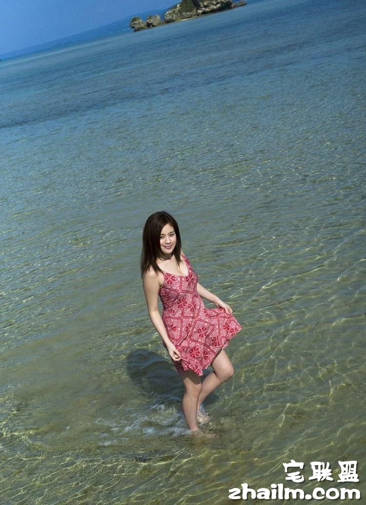 日本混血大奶<a href=/e/tags/?tagname=%E7%BE%8E%E5%A5%B3 target=_blank class=infotextkey>美女</a>笕美和子迷人摄影<a href=/e/tags/?tagname=%E5%86%99%E7%9C%9F target=_blank class=infotextkey>写真</a>照片第1张