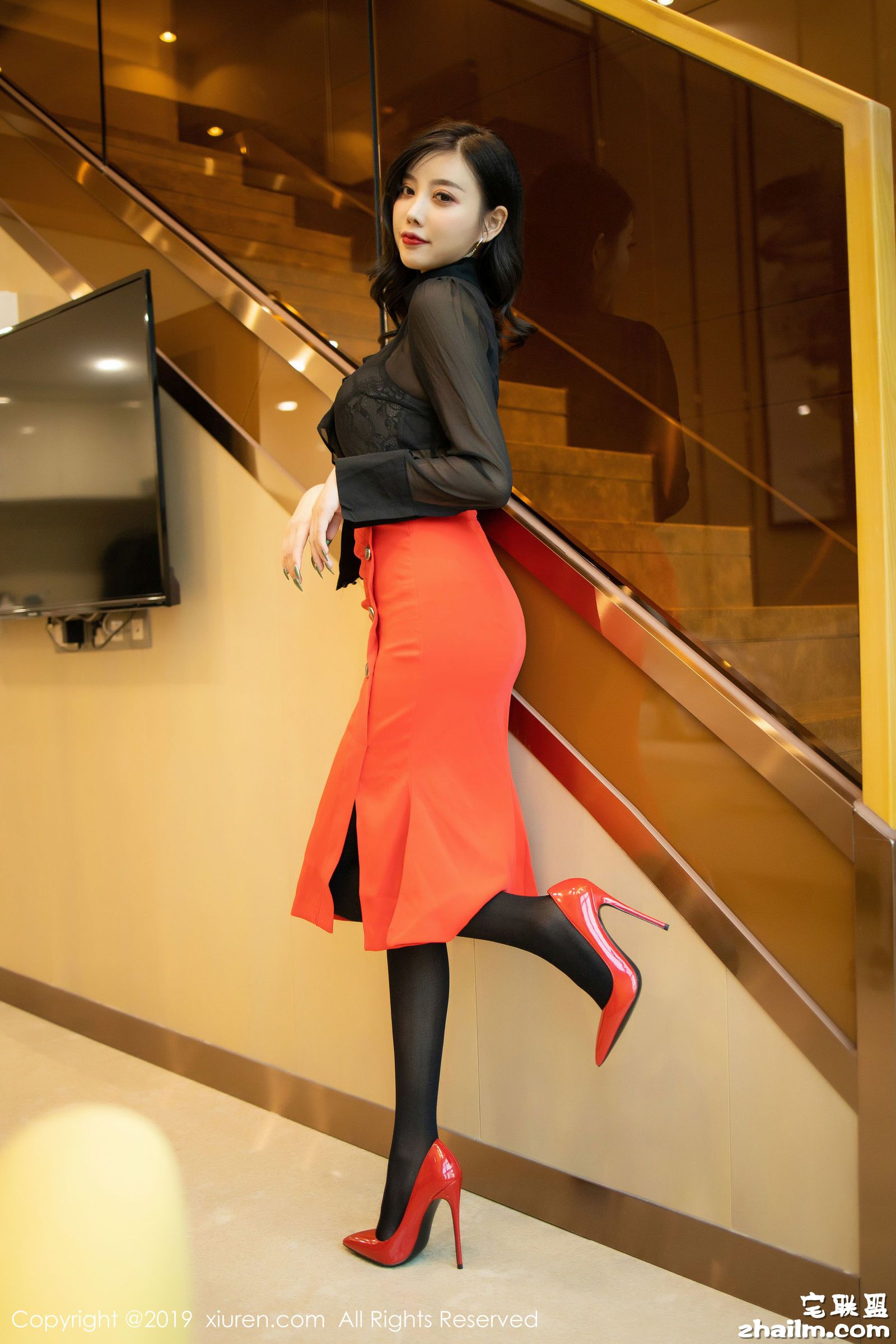 [XIUREN秀人网] No.1778 性感女神@杨晨晨sugar私房写真第12张