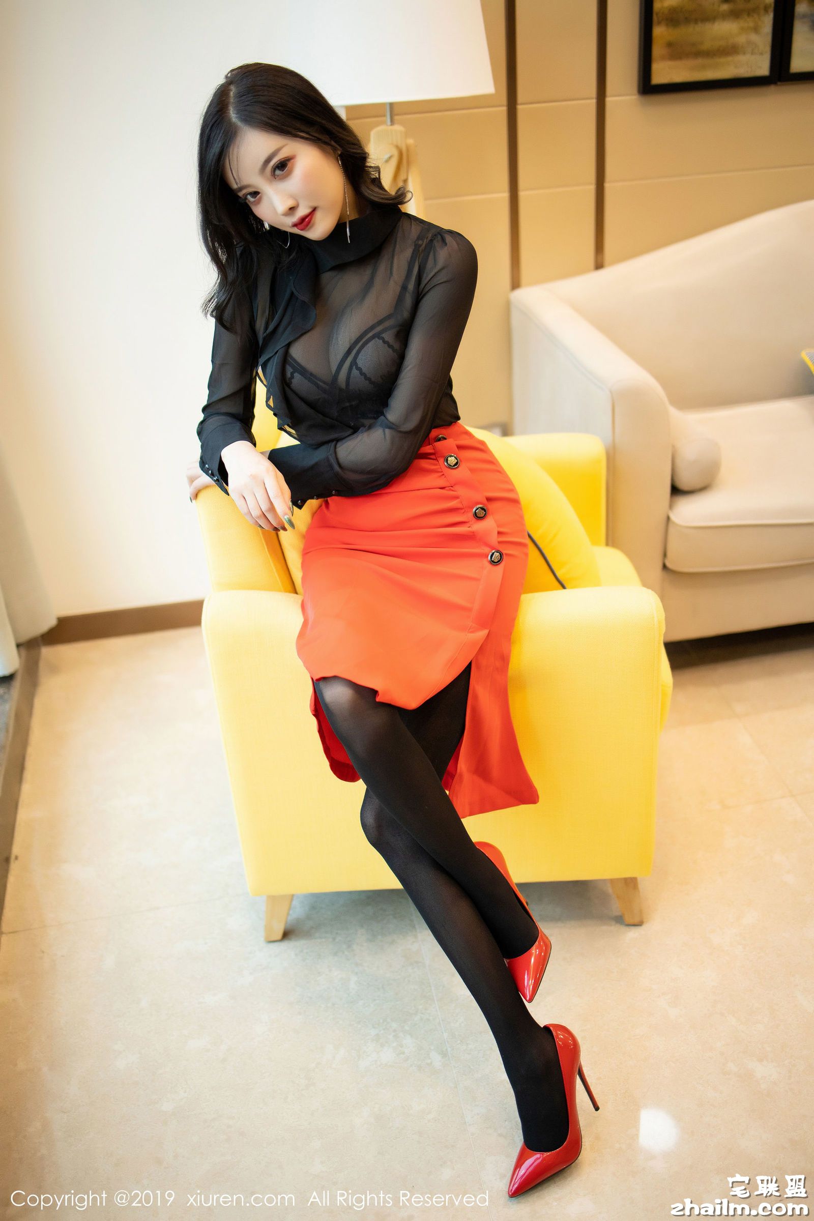 [XIUREN秀人网] No.1778 性感女神@杨晨晨sugar私房写真第4张