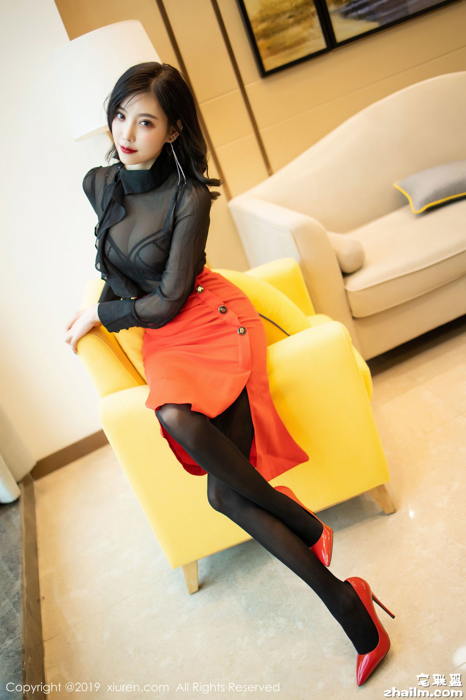 [XIUREN秀人网] No.1778 性感女神@杨晨晨sugar私房写真第2张