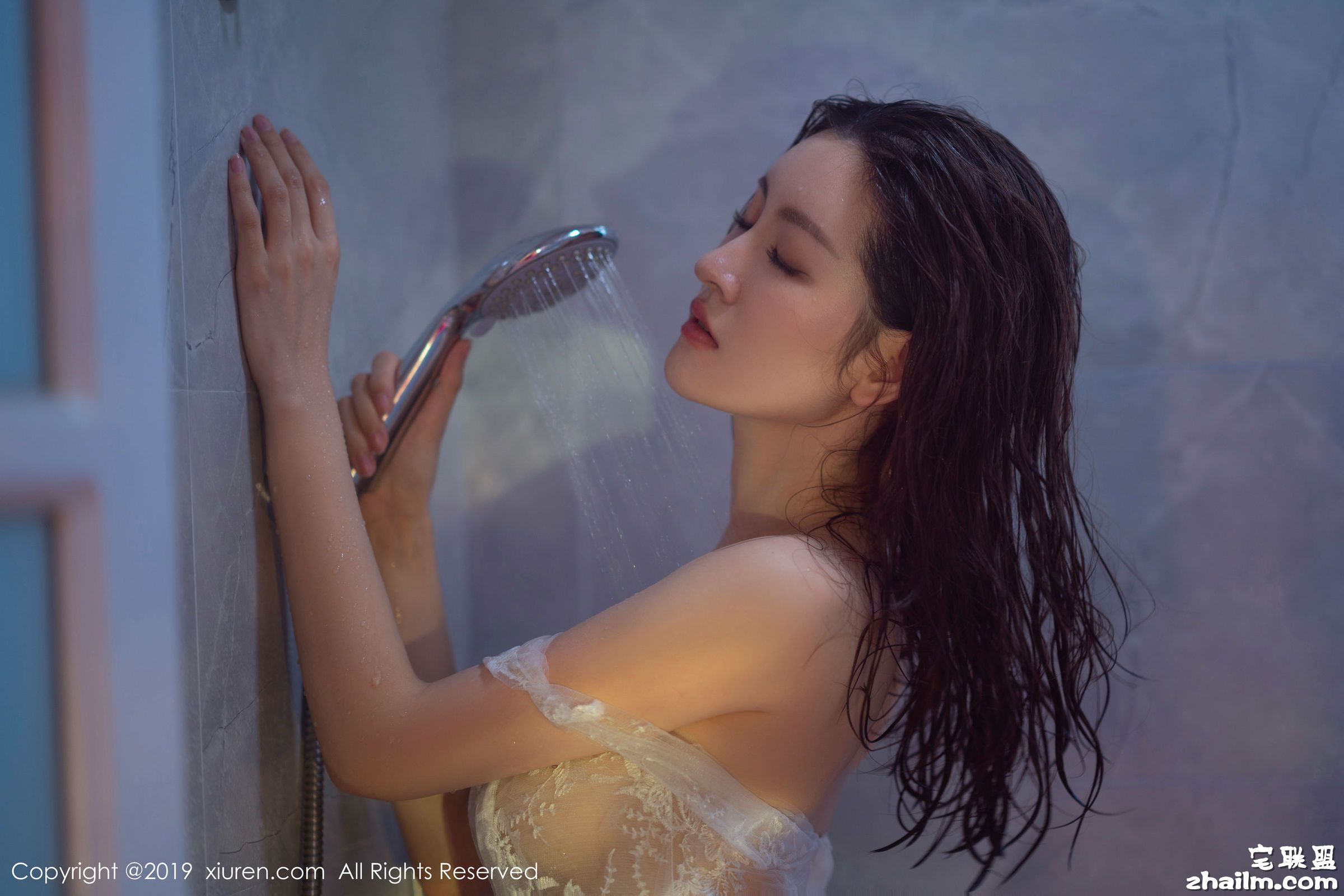 [XIUREN秀人网] No.1784 模特@沈梦瑶性感浴室写真第15张