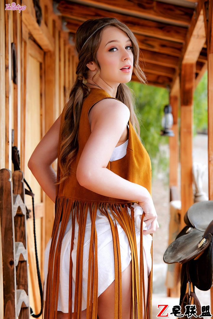 欧美人体艺术之Alaina Fox大胆人体写真4